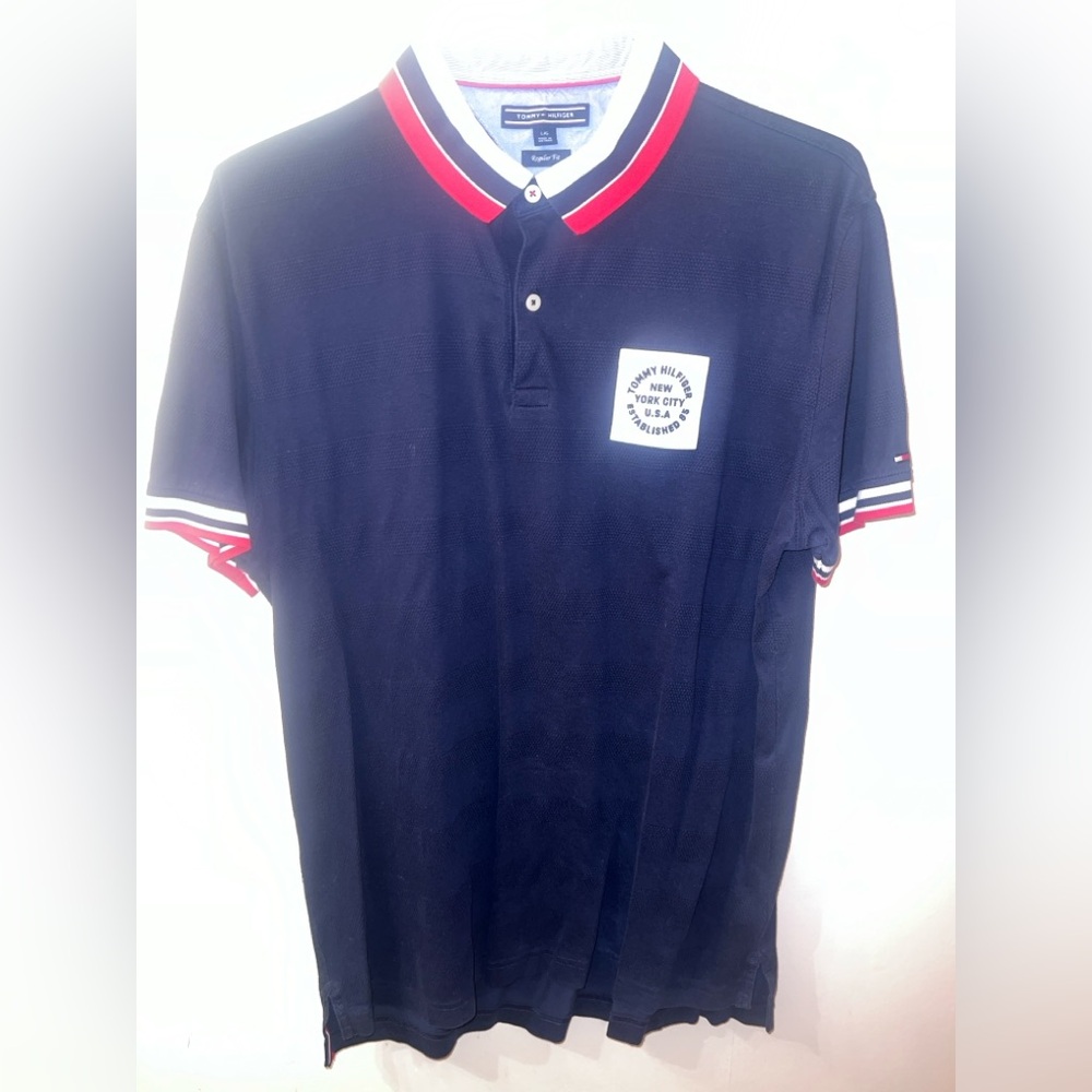 Tommy Hilfiger New Your City Polo Size Large